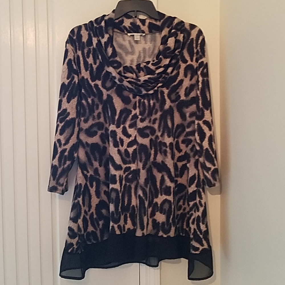 Animal tunic top